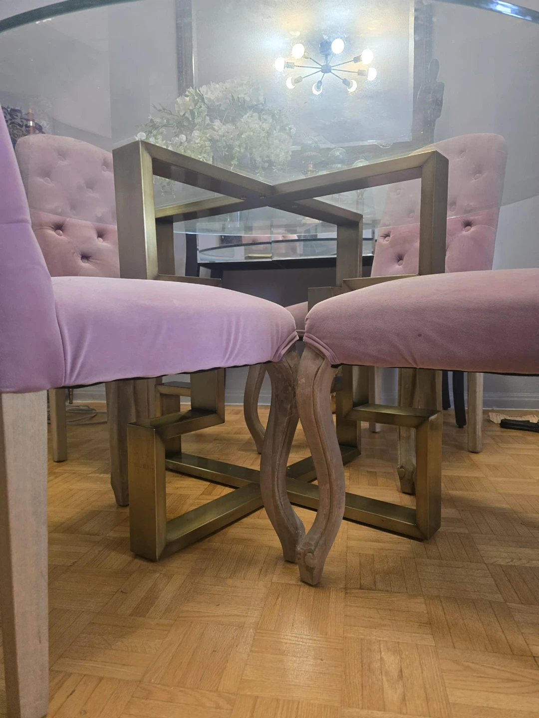 Glass Dining Table with 4 Pink Velvet Chairs - photo 2