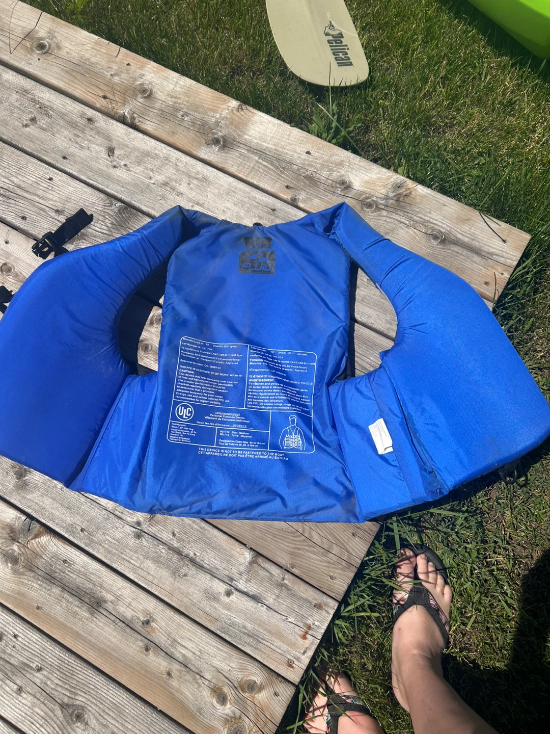 Pelican Boost 100 Kayak with Paddle and Life Jacket - photo 3