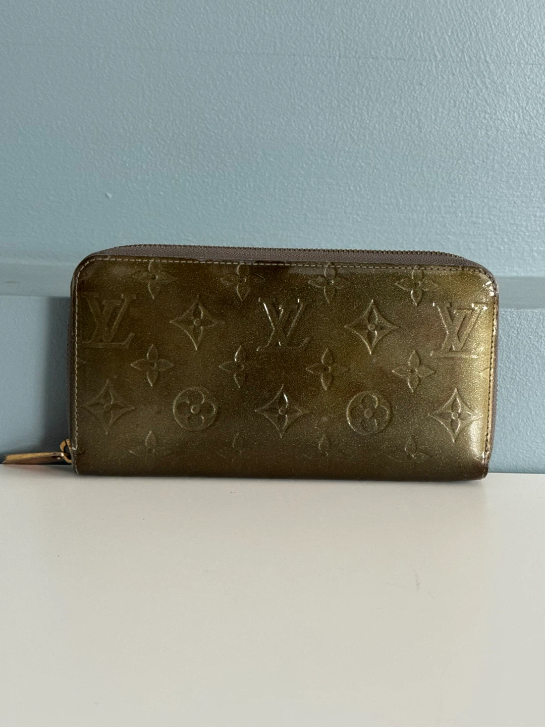 Louis Vuitton Monogram Vernis Zip Around Wallet Authentic