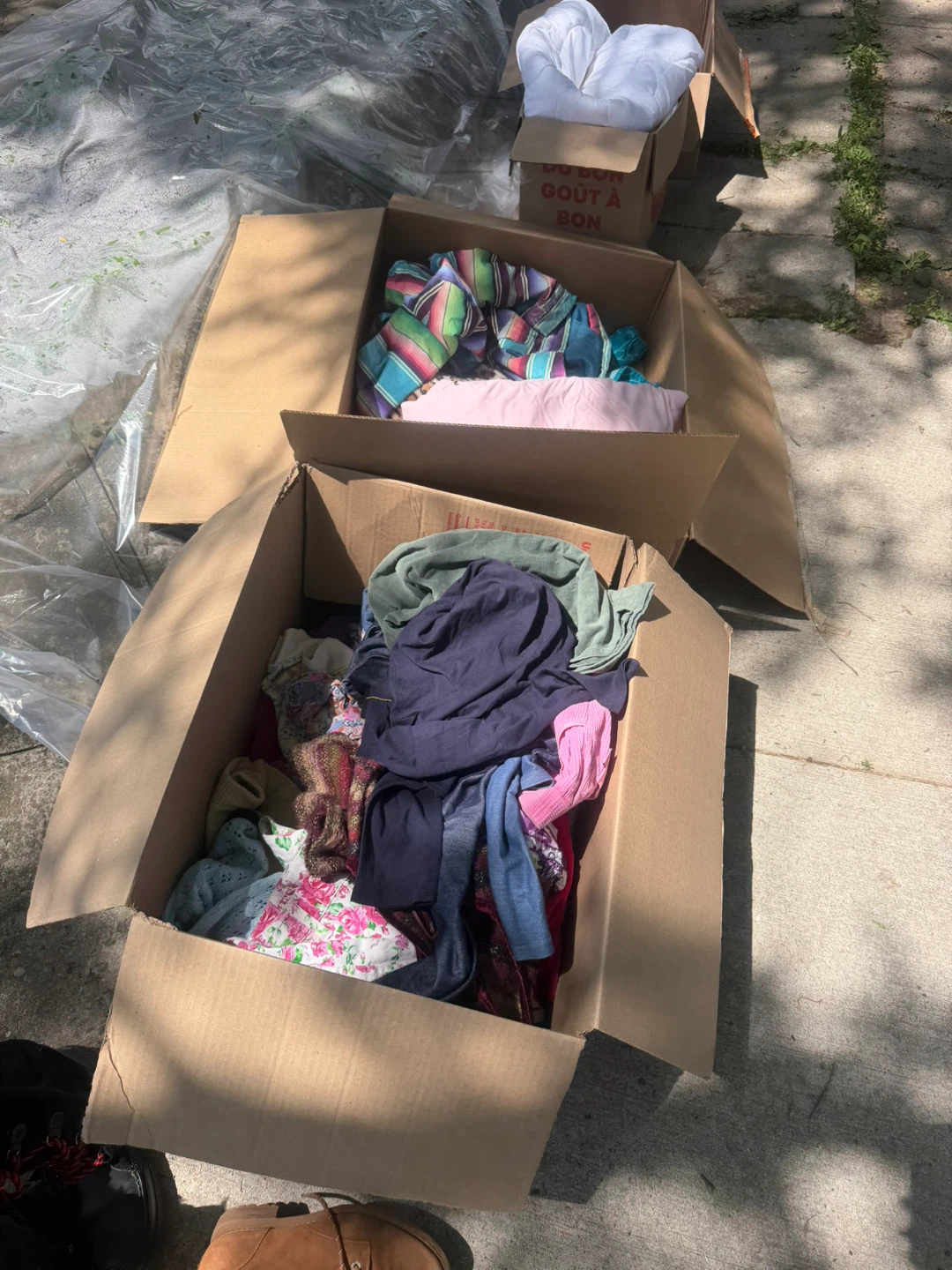 FREE KIDS CLOTHES AND SHOES - photo 2