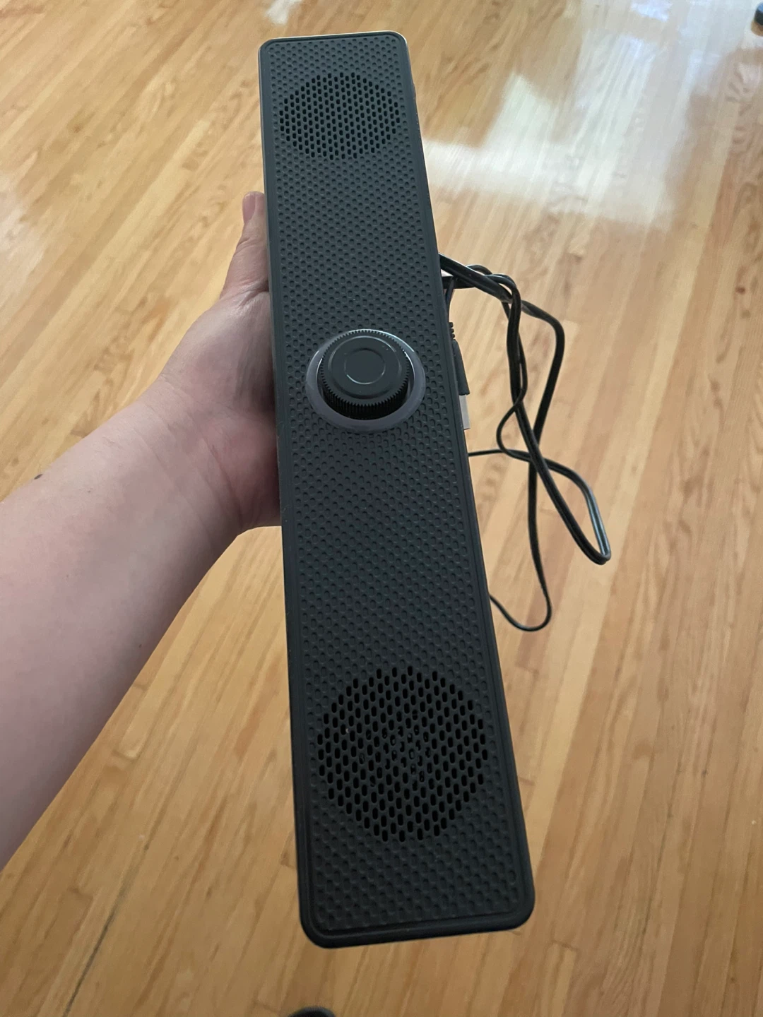 LIKE NEW Soundbar