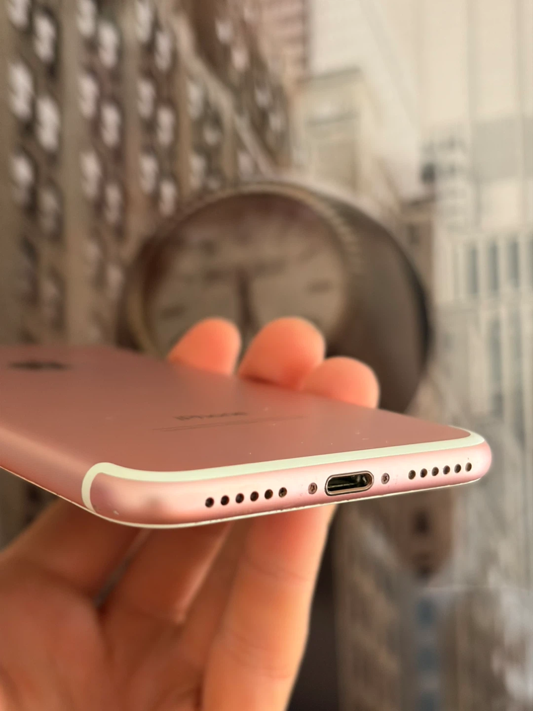 iPhone 7 Rose Gold — 32GB / Unlocked / Retina - photo 4