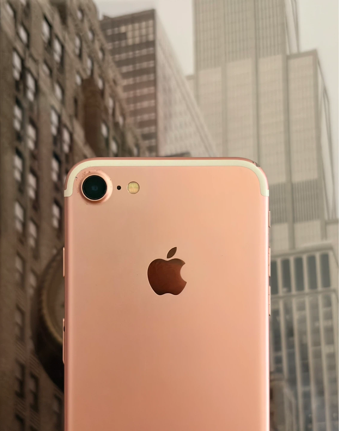 iPhone 7 Rose Gold — 32GB / Unlocked / Retina - photo 5