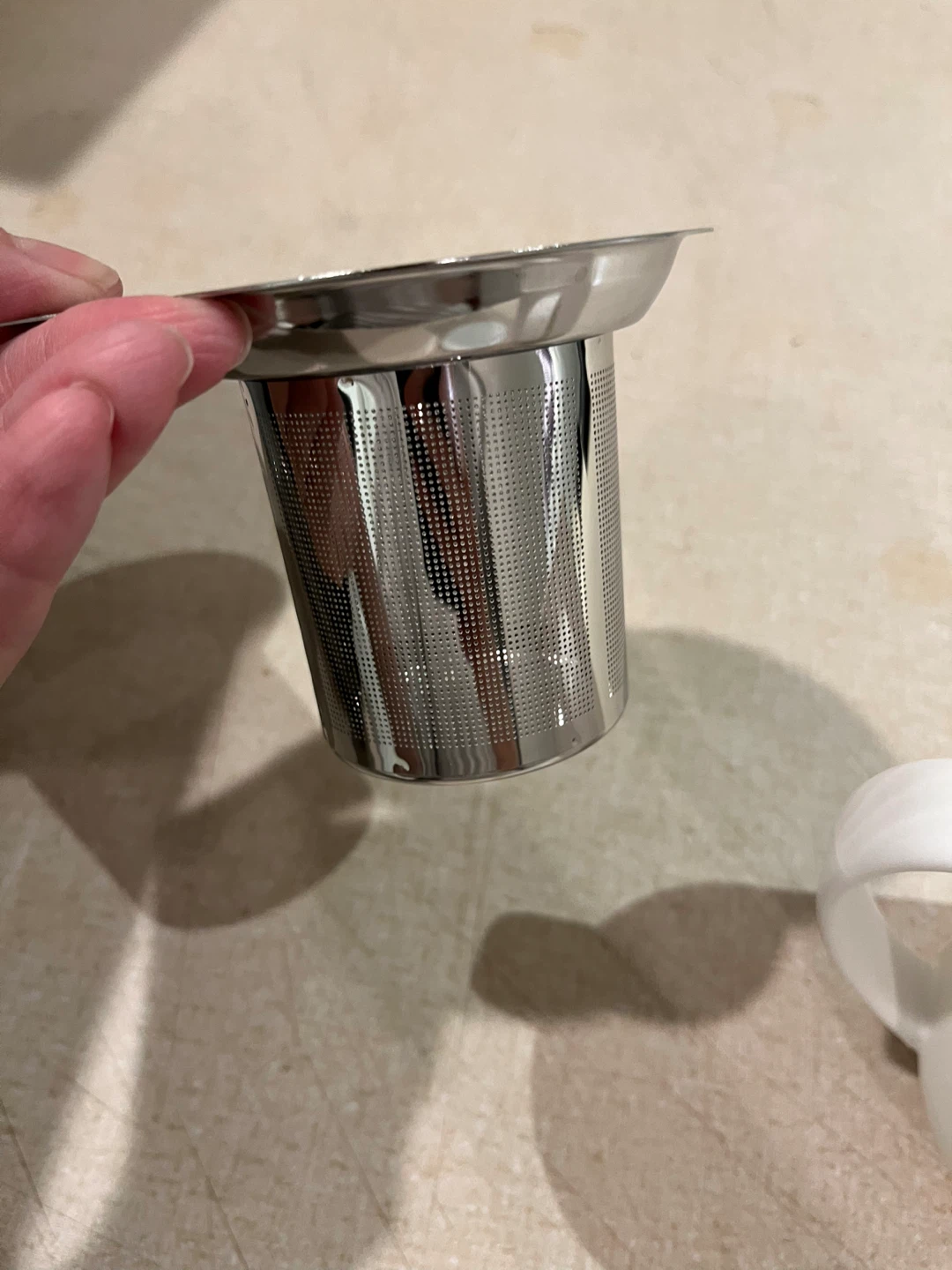 NEW White Ceramic Mug with Stainless Steel Tea Infuser - photo 3