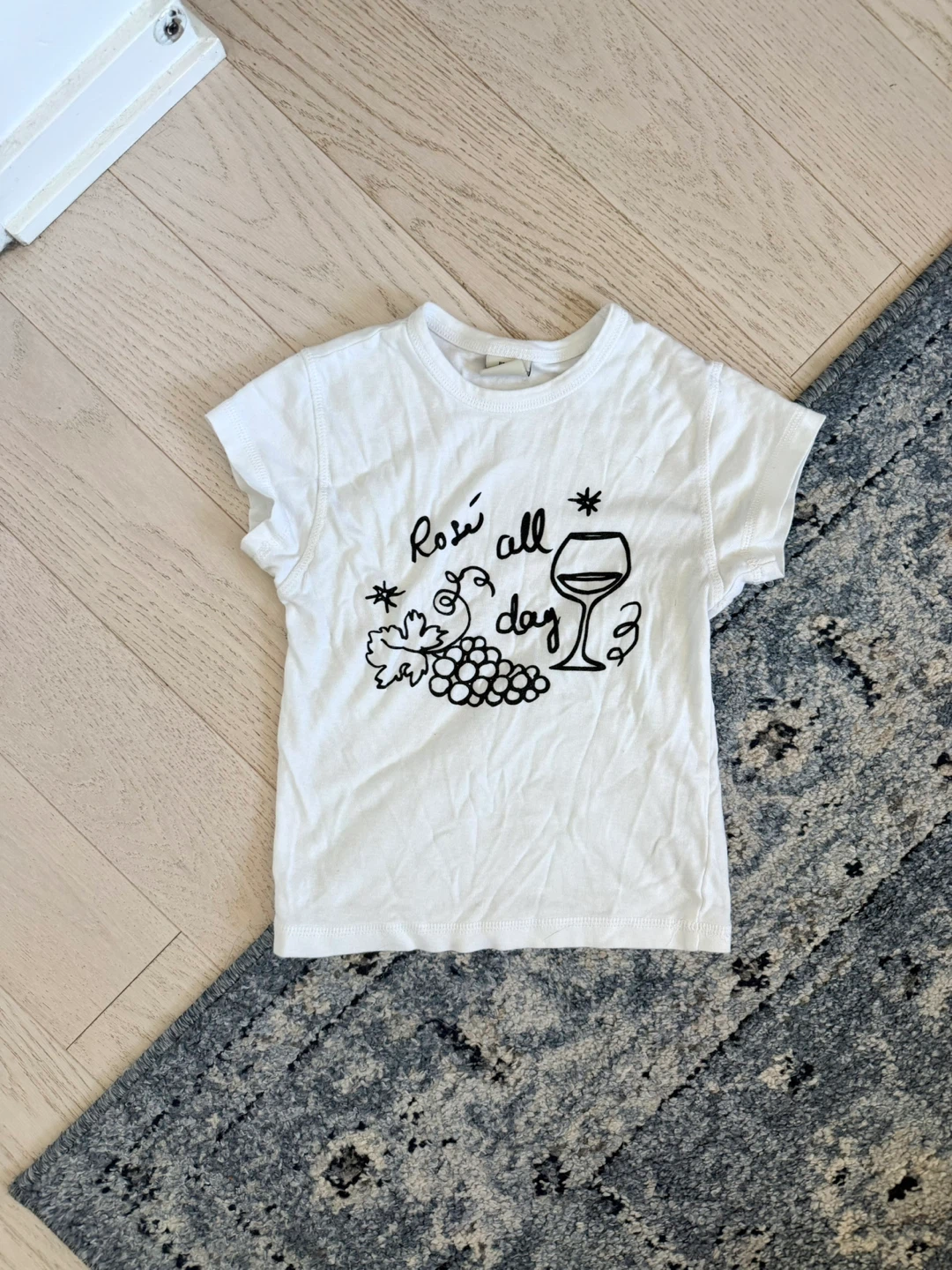 Urban Outfitters “Rosé All Day” Shirt - size xs - photo 2