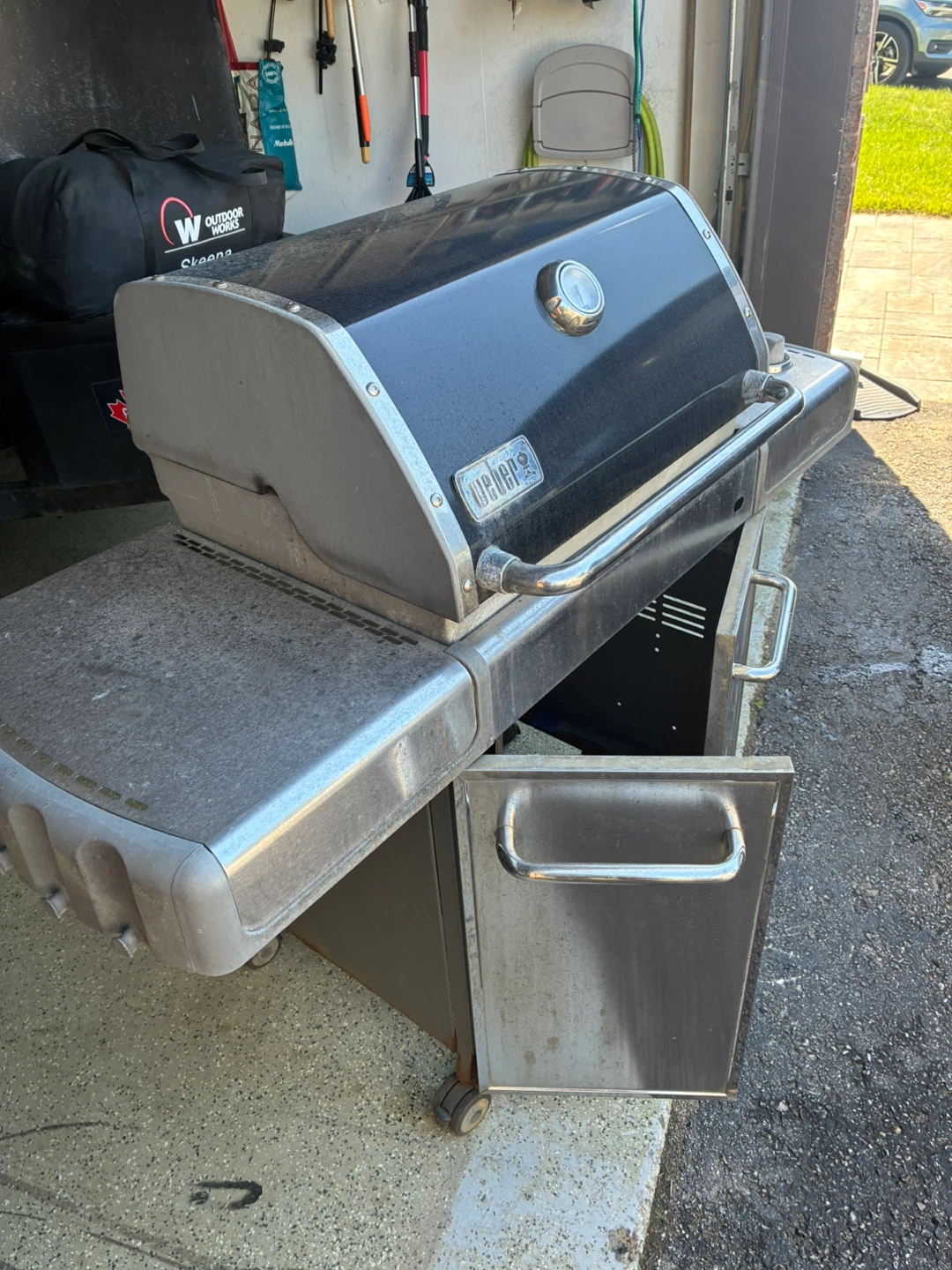 Free scrap metal Weber BBQ Grill