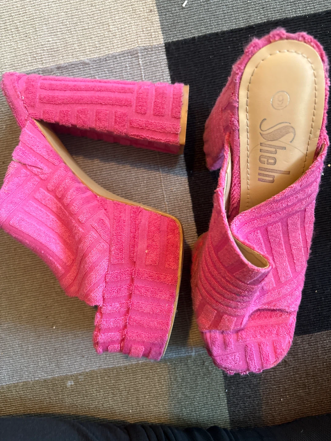 Shein Pink Terry Cloth Platform Heels - Size 9 - photo 2