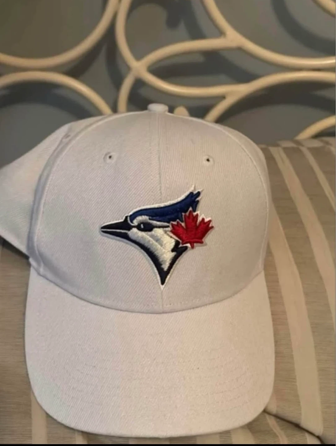 Toronto blue jays adjustable white hat