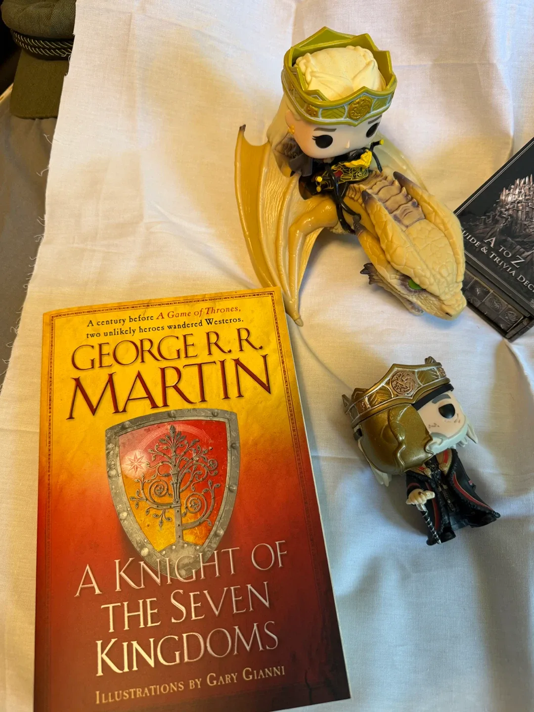 Game of Thrones Funko Pops, Books and Trivia Deck - photo 3
