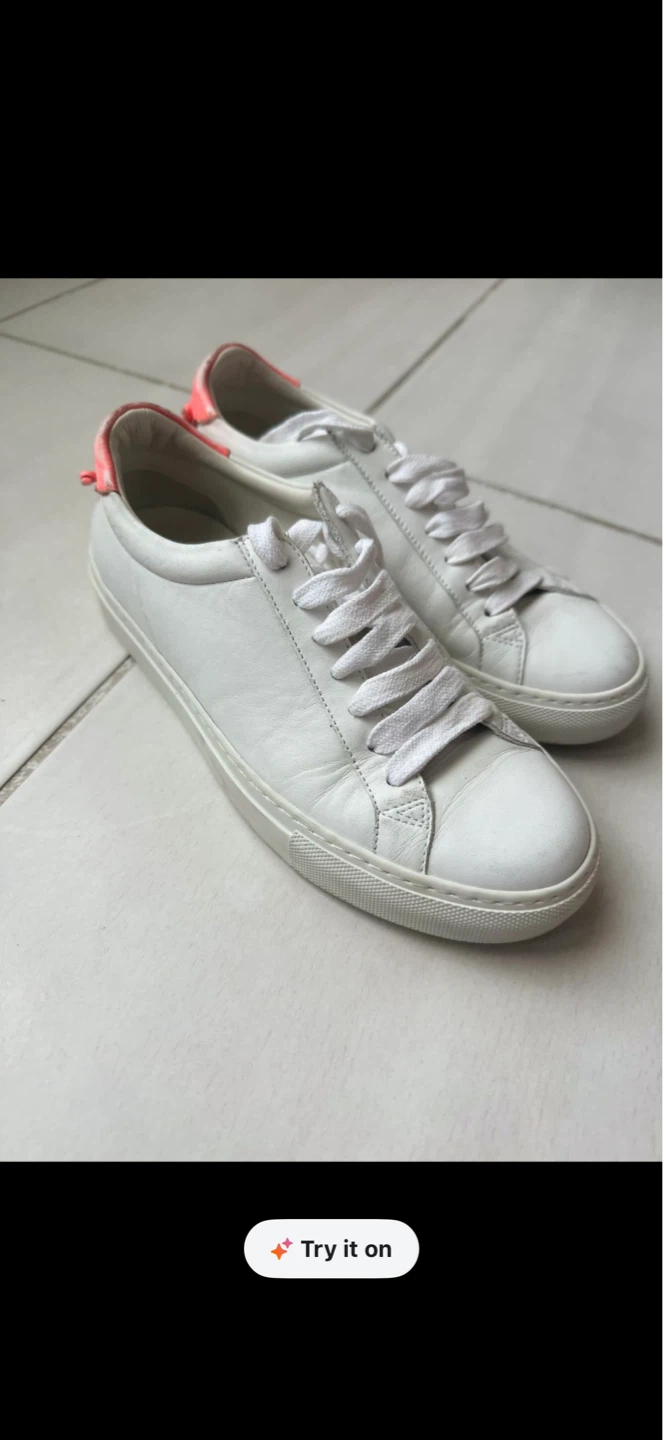 Givenchy Paris White Leather Sneakers ⚽️