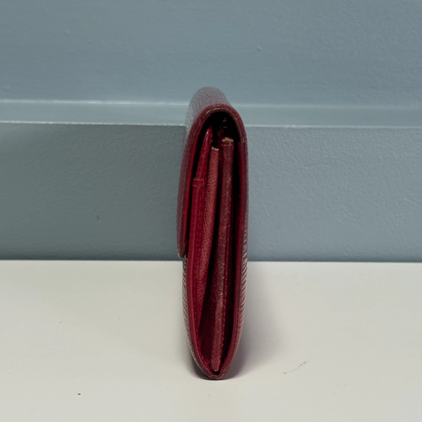 Louis Vuitton Epi Red Leather Sara Wallet - photo 3