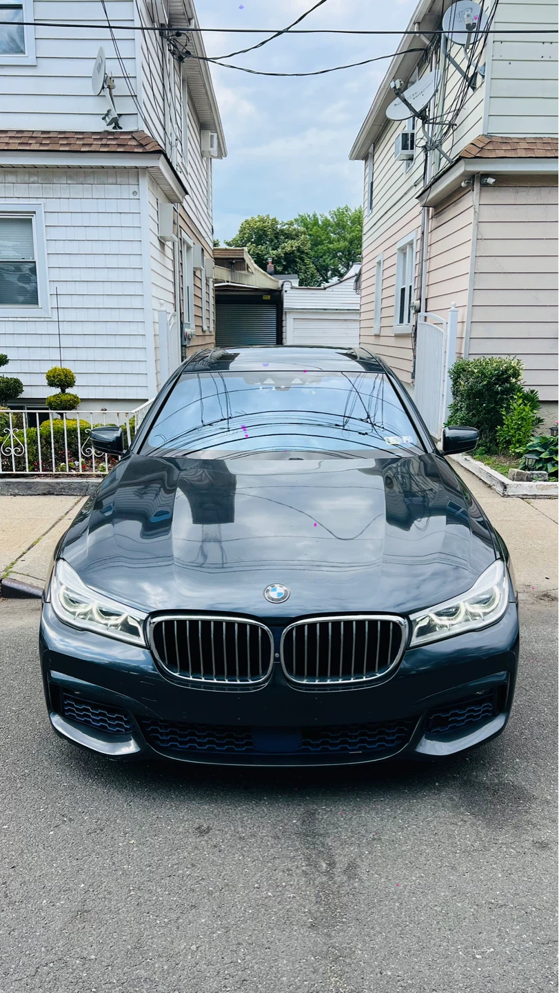 2018 BMW 750i xdrive M sport package - photo 2