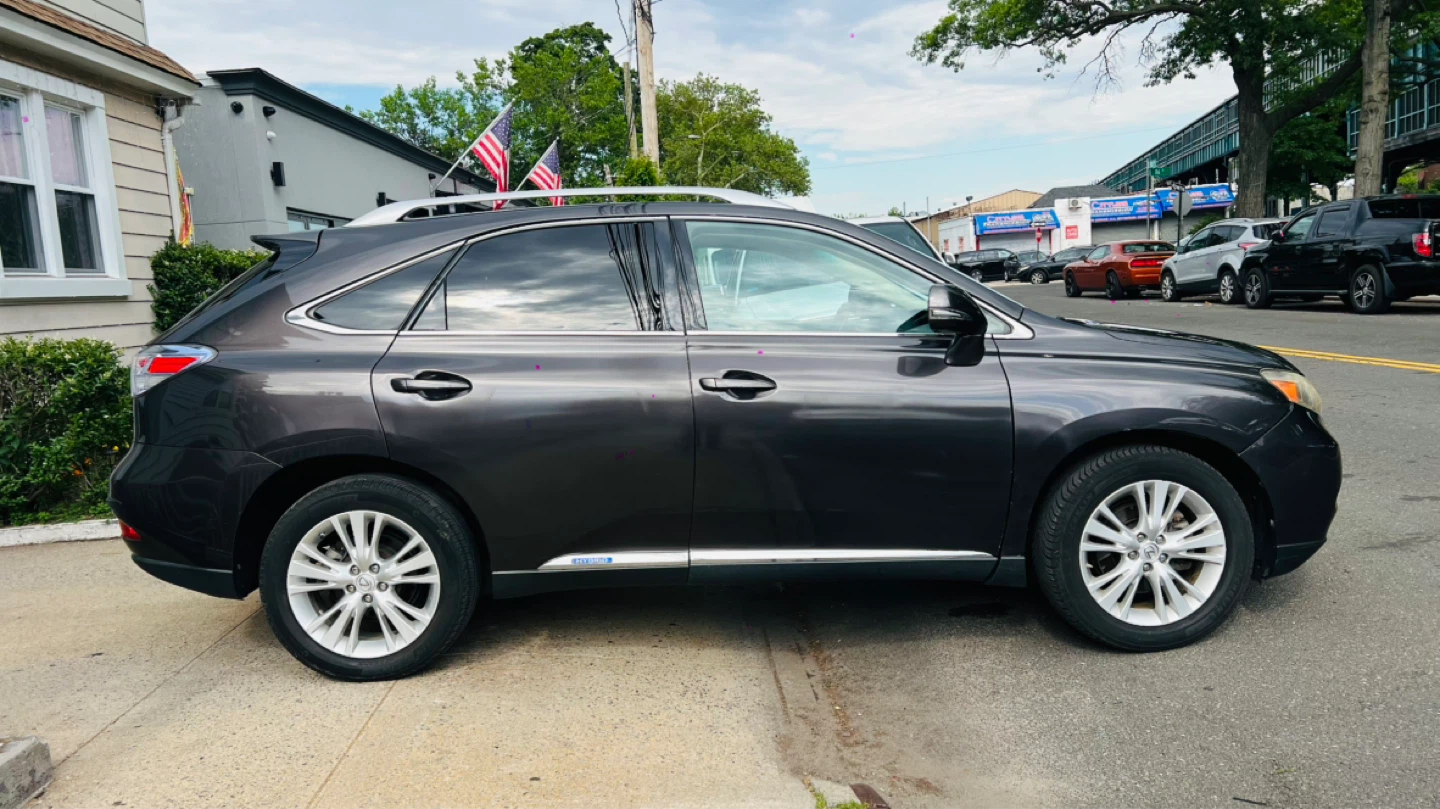2010 Lexus rx450H - photo 5