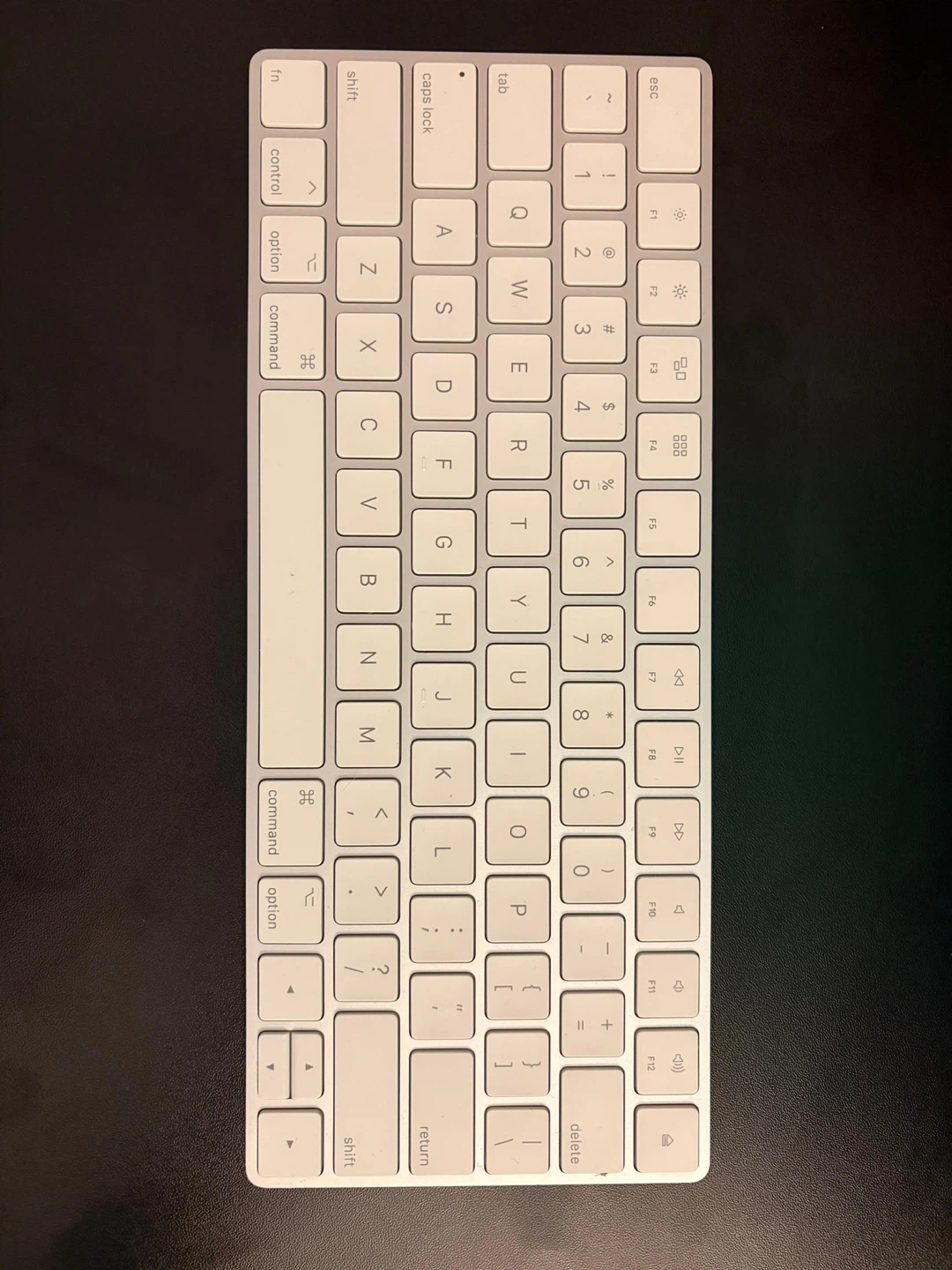 Apple Magic Keyboard Bluetooth wireless