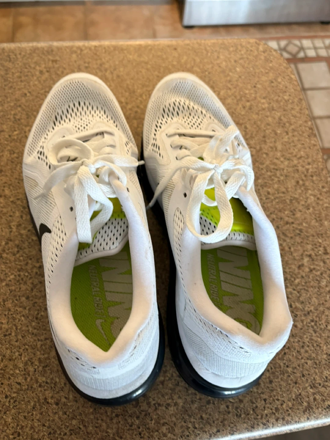 White Nike Running Shoes - photo 2