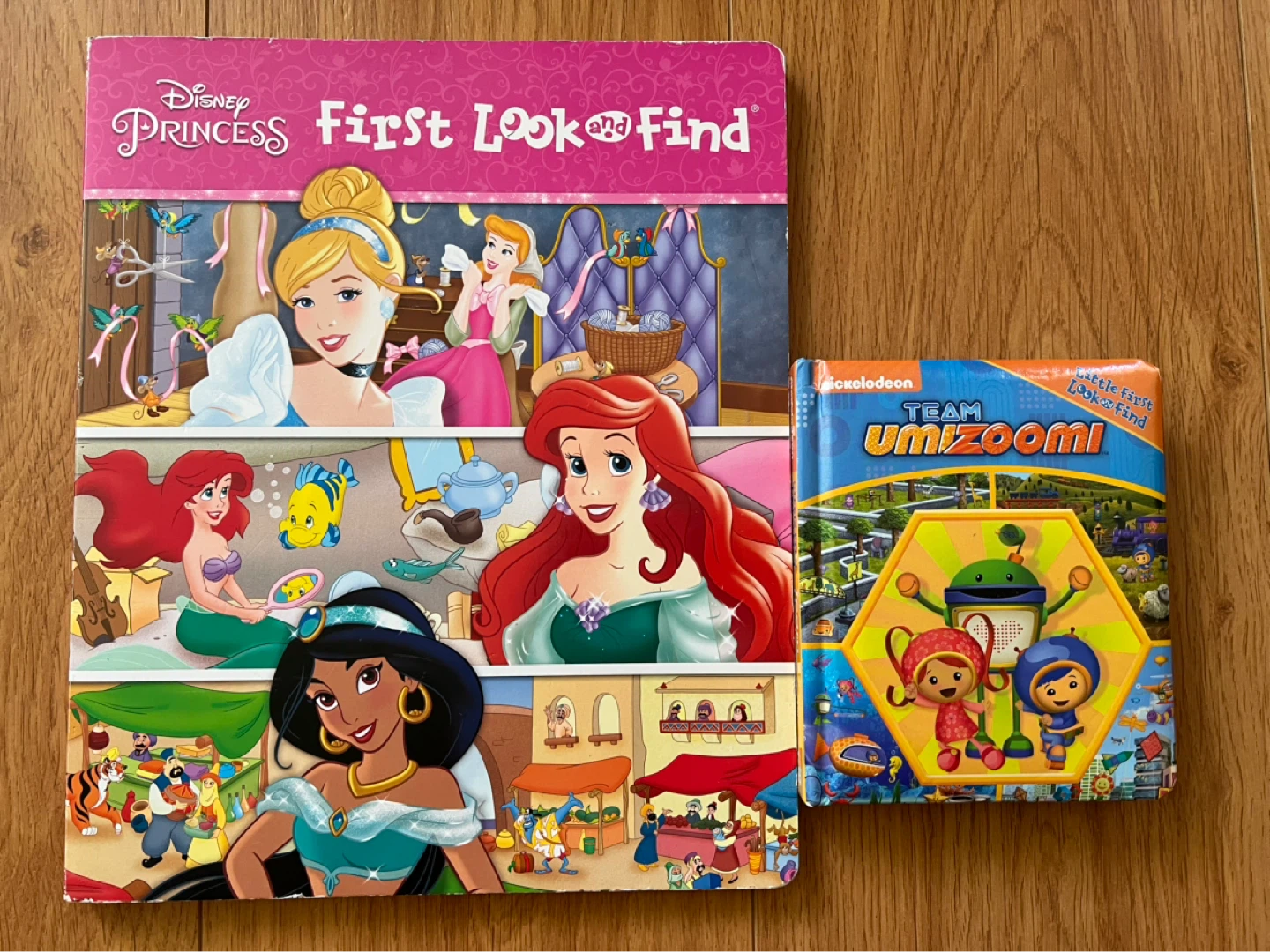 Disney Princess & Team Umizoomi Look and Find Books