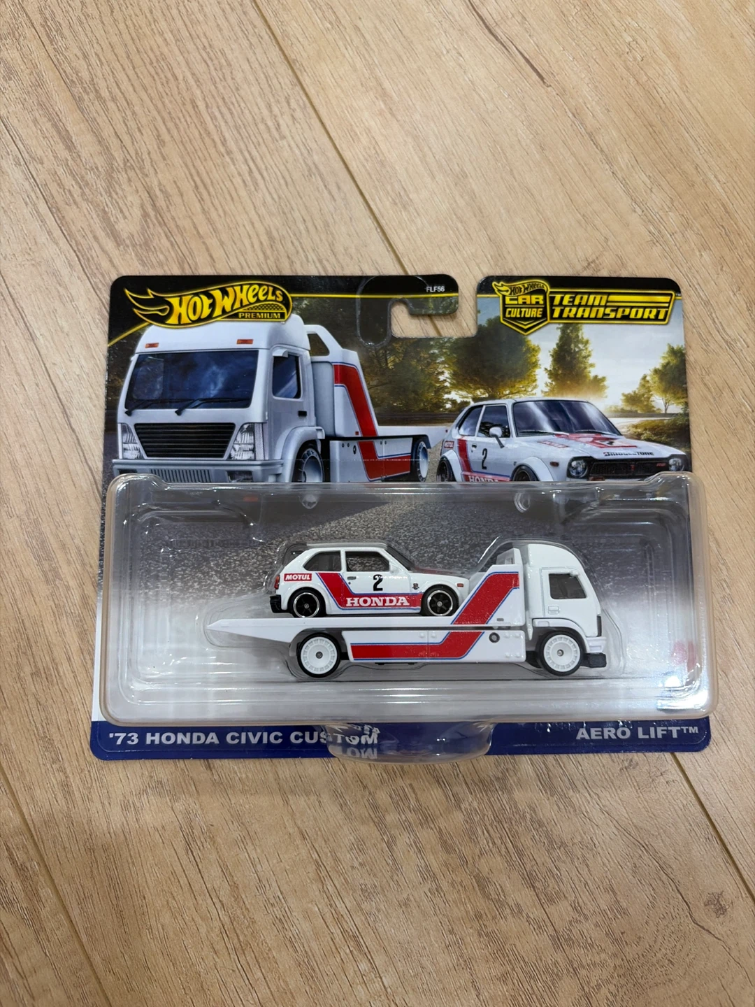 Hot Wheels Team Transport '73 Honda Civic Custom Aero Lift - photo 4