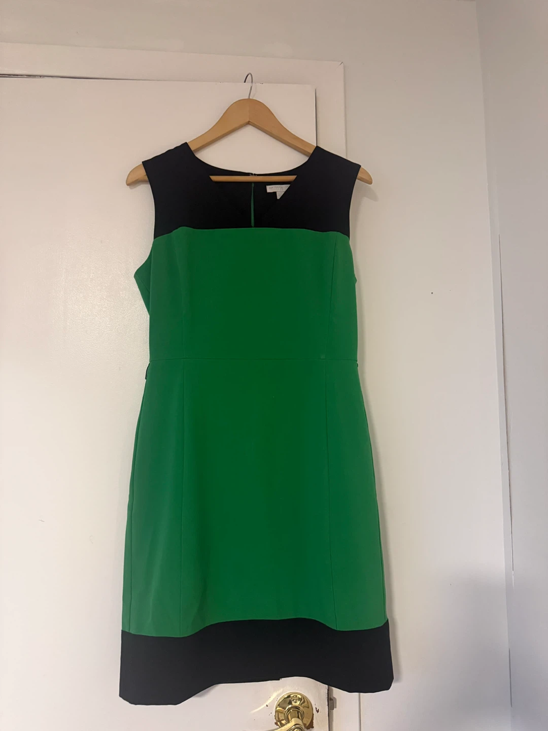 New York & Company Colorblock Sheath Dress Size 6 Green Black