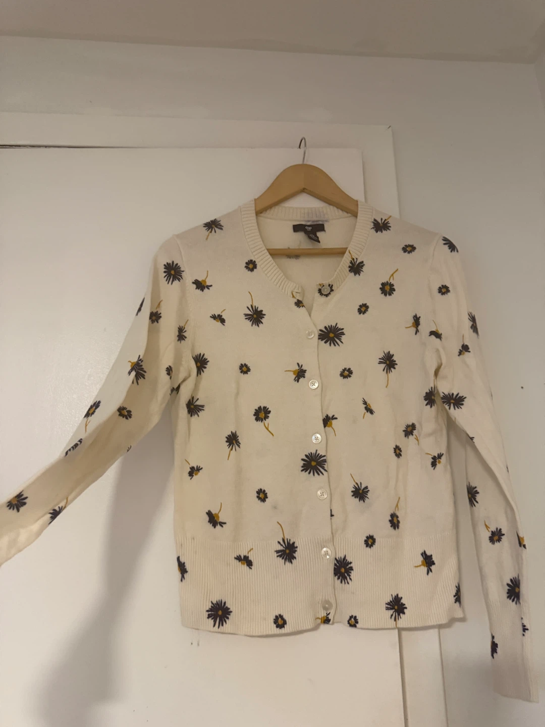 Gap Cream Floral Cardigan