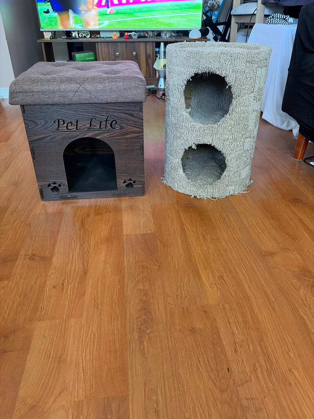 Pet Life Wooden Pet House with Cat Condo