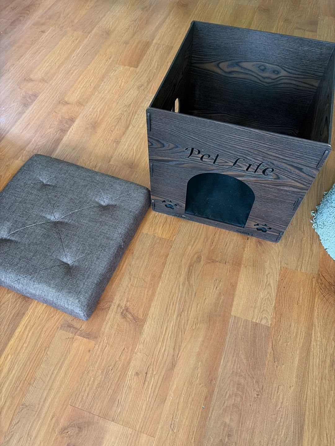 Pet Life Wooden Pet House with Cat Condo - photo 2