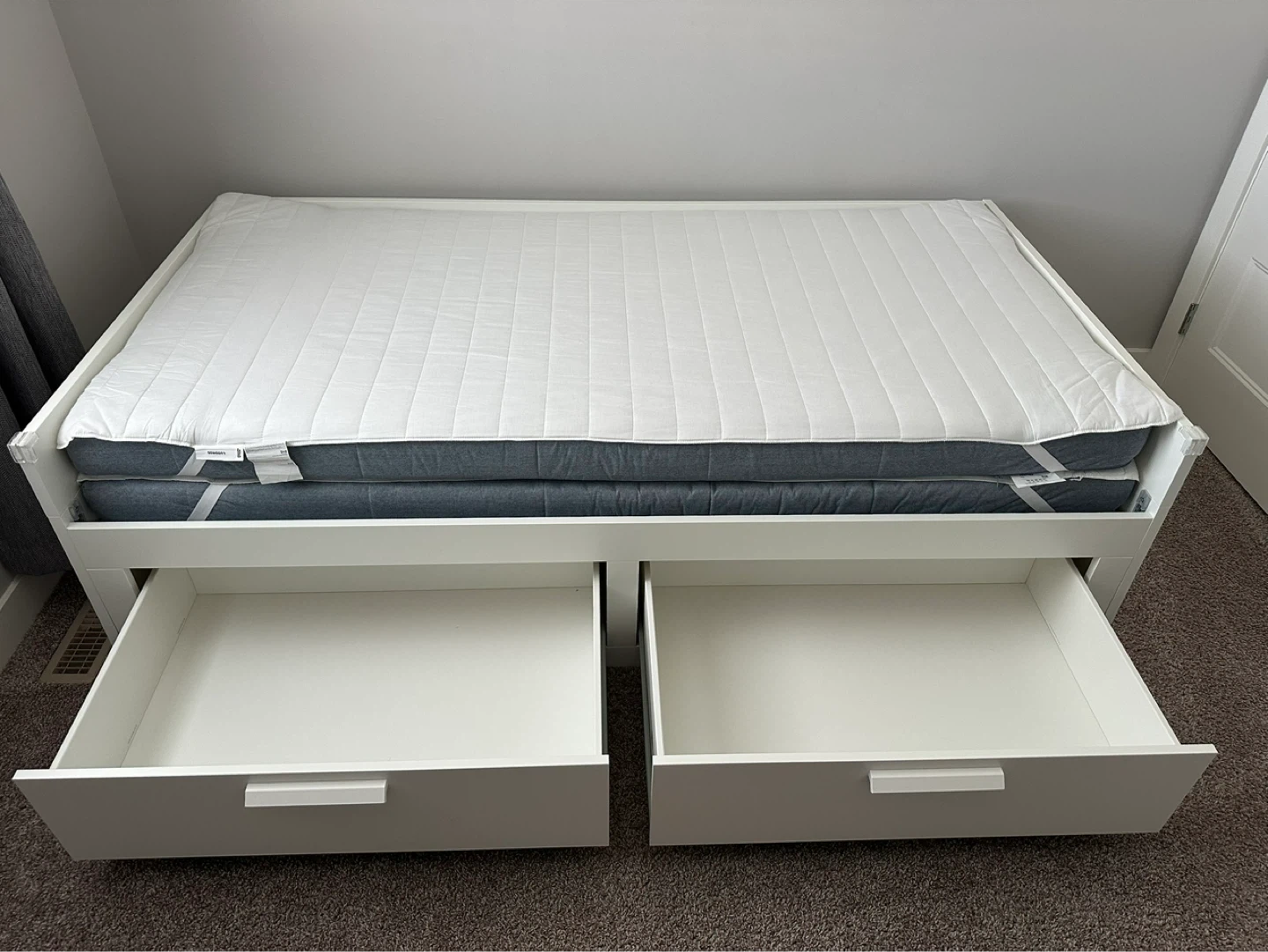IKEA BRIMNES Daybed with 2 Drawers - White, Twin - photo 3
