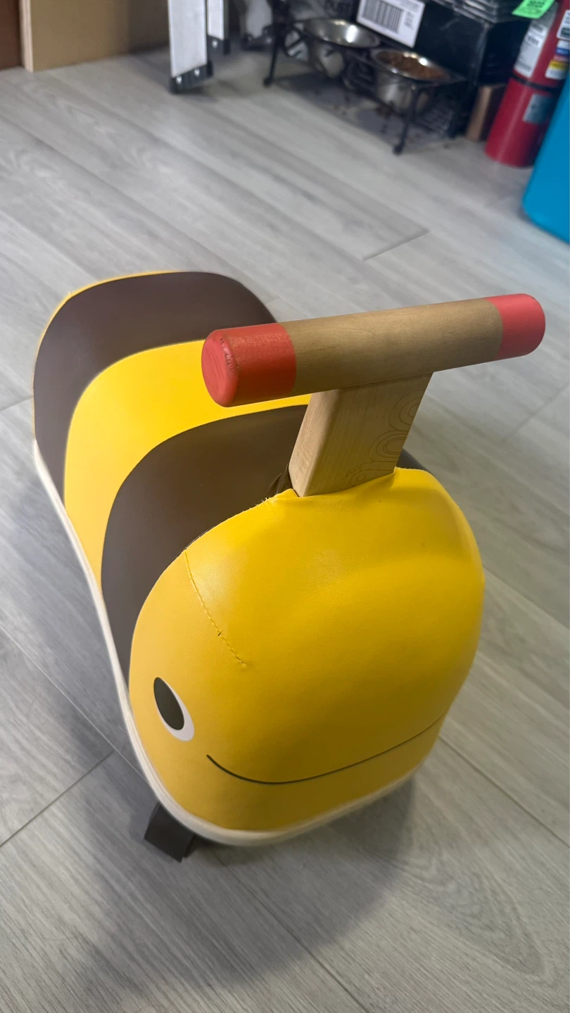 Ride-on Bee Toy with Wooden Handle - photo 2