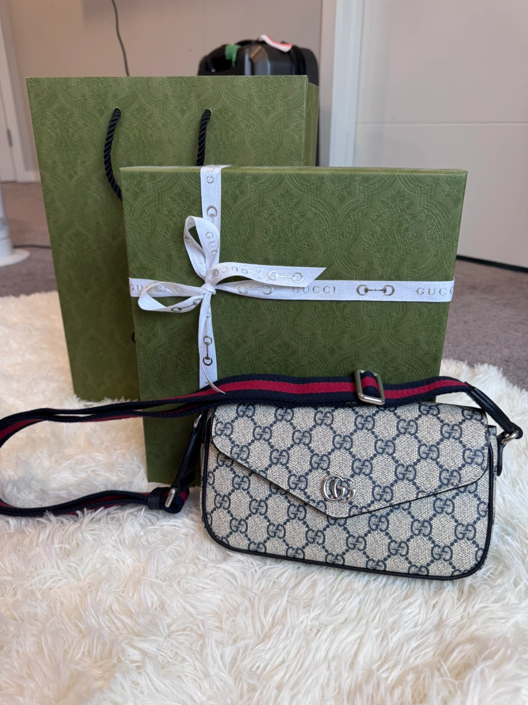 Gucci Ophidia Mini GG Supreme Crossbody Bag