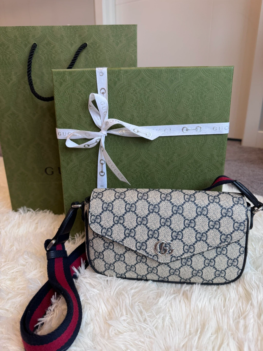 Gucci Ophidia Mini GG Supreme Crossbody Bag - photo 3