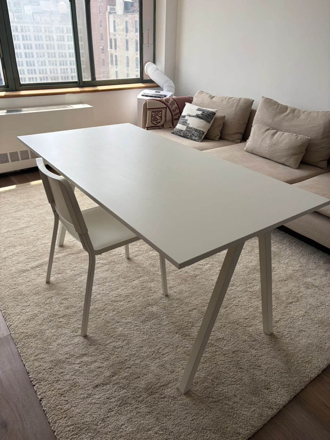 IKEA White TROTTEN Desk - photo 3