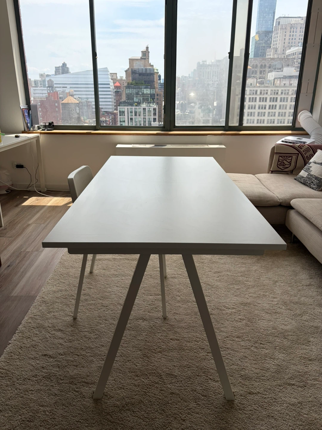 IKEA White TROTTEN Desk - photo 2