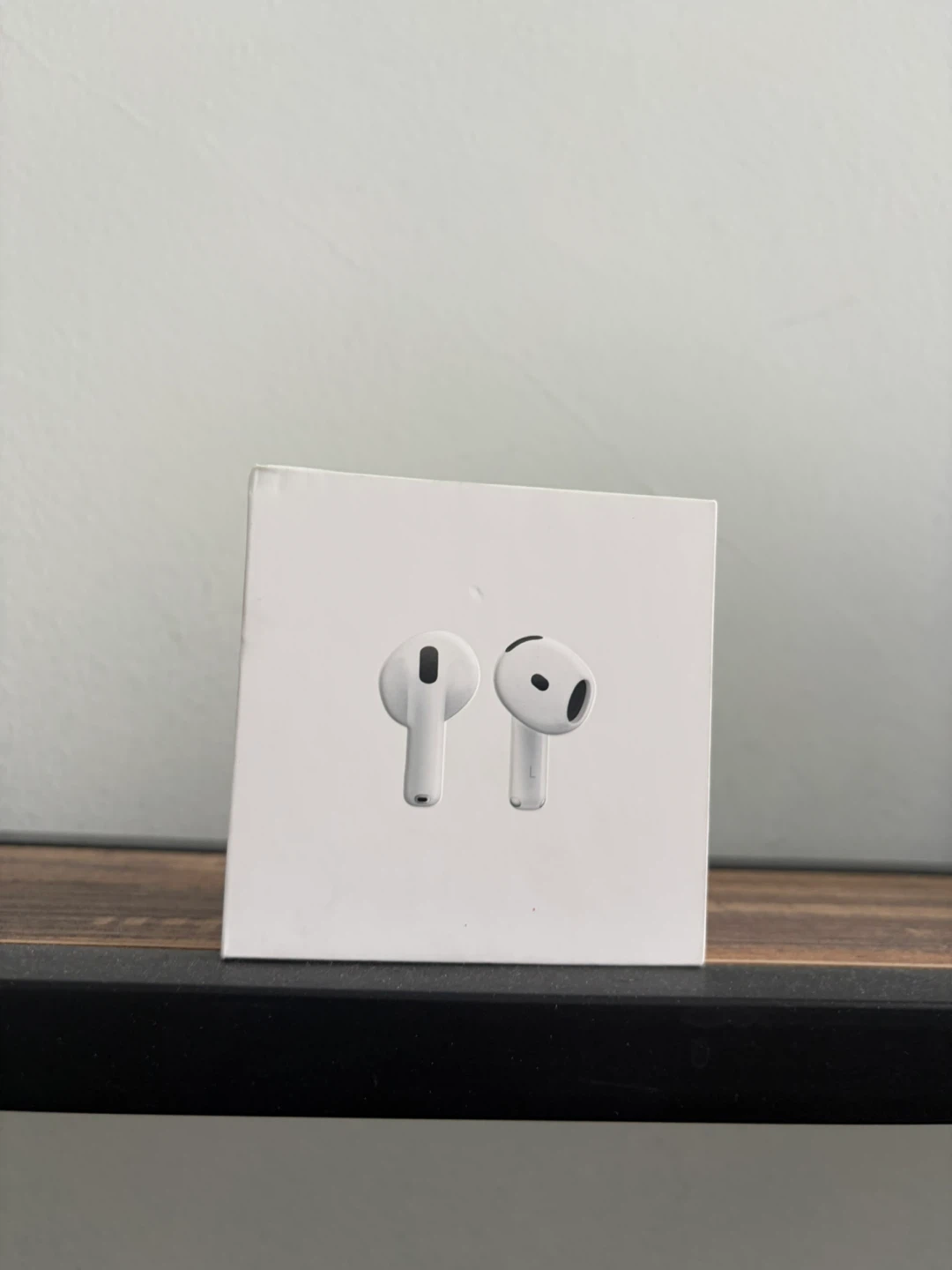 Apple AirPods 4