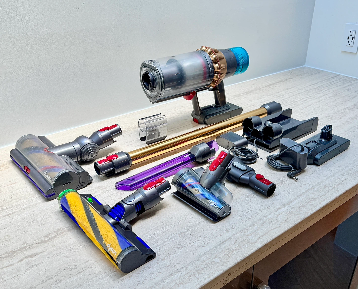 Dyson V15 Detect Absolute Cordless Vacuum Cleaner (USED) - photo 2