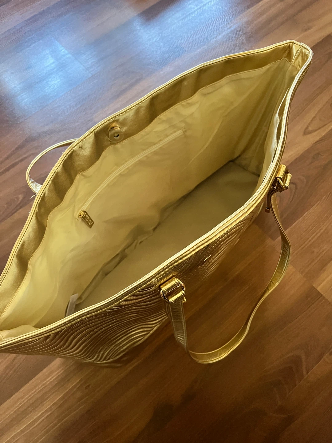 Versace  Gold Quilted Tote Bag - photo 3