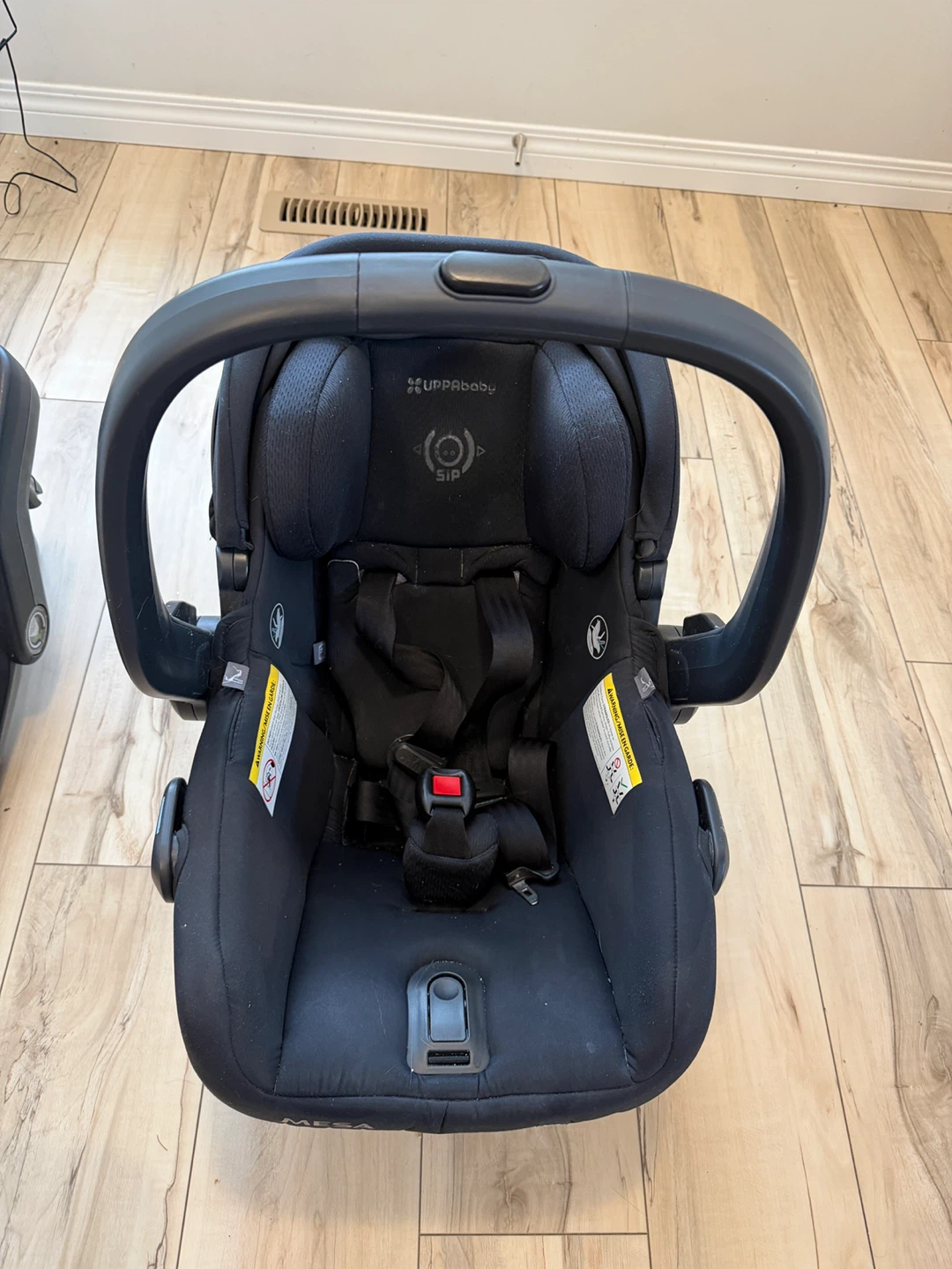 UPPAbaby Cruz Stroller and MESA Car Seat - photo 5
