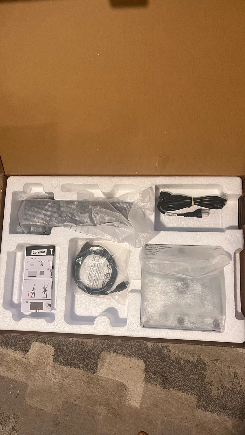 Lenovo Monitor - photo 3