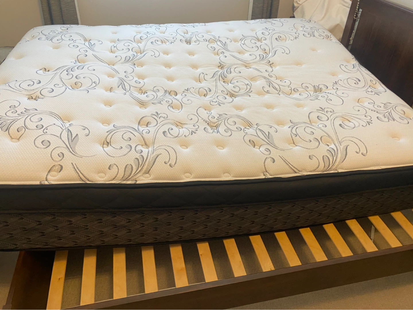 Sealy Mattress - photo 3