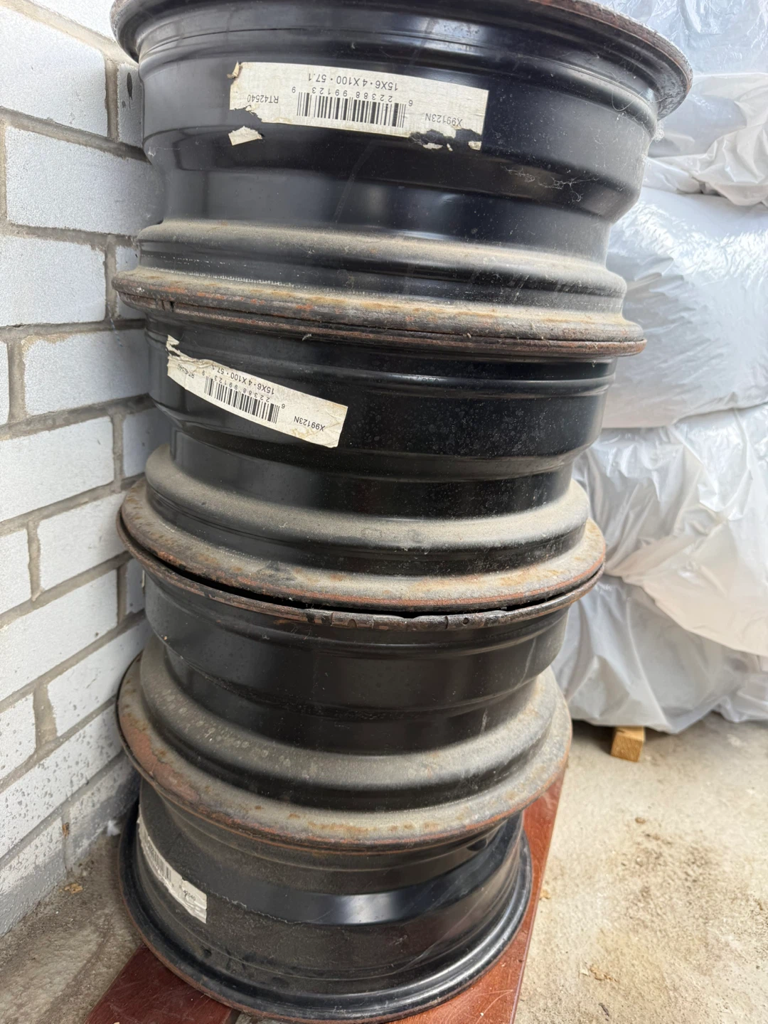 Set of 4 Rims 15x6 4x100 57.1