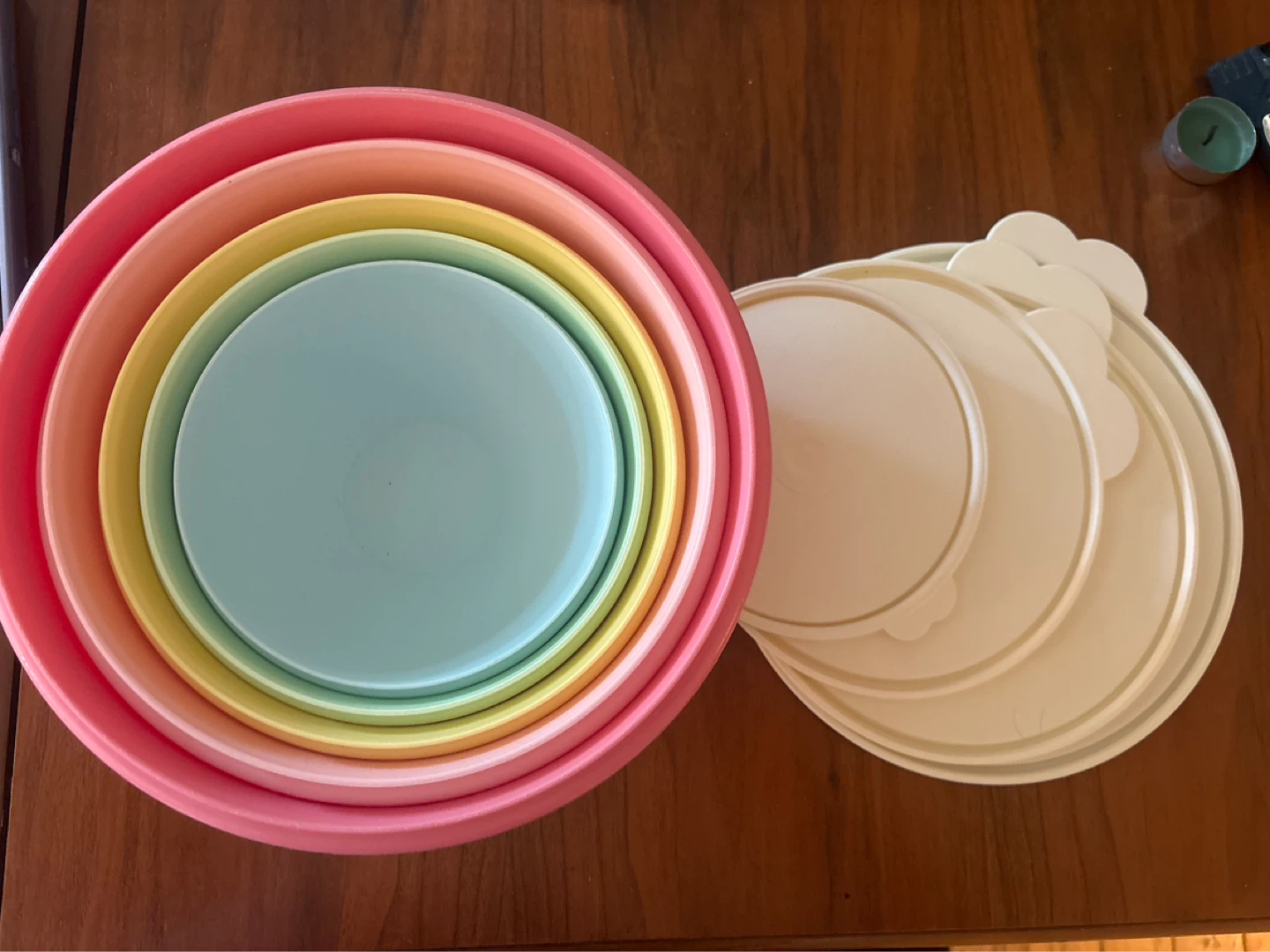 Classic Colour Tupperware Set