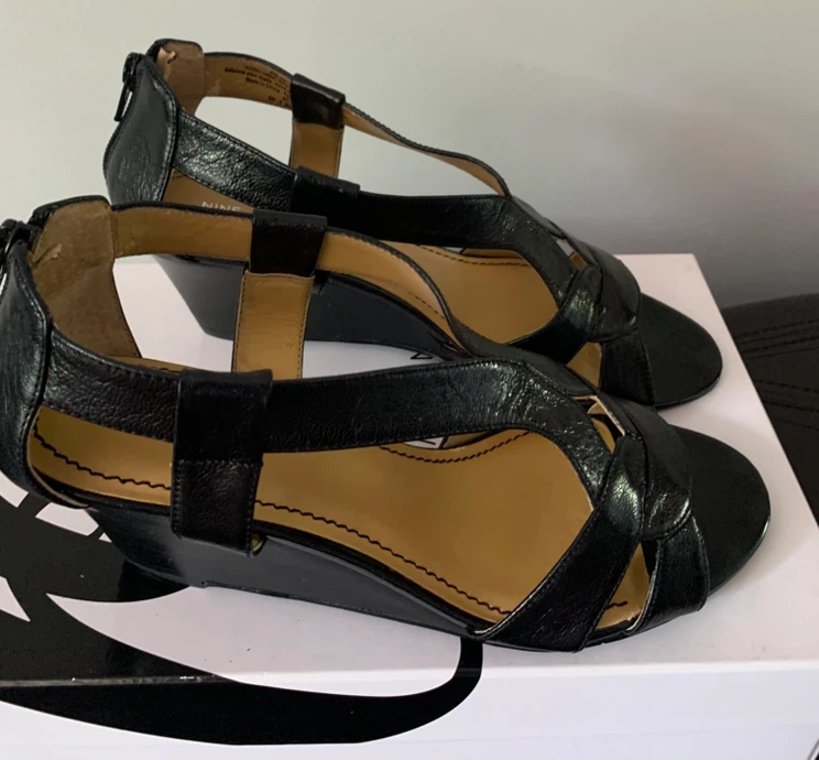 Ladies  shoes - photo 4