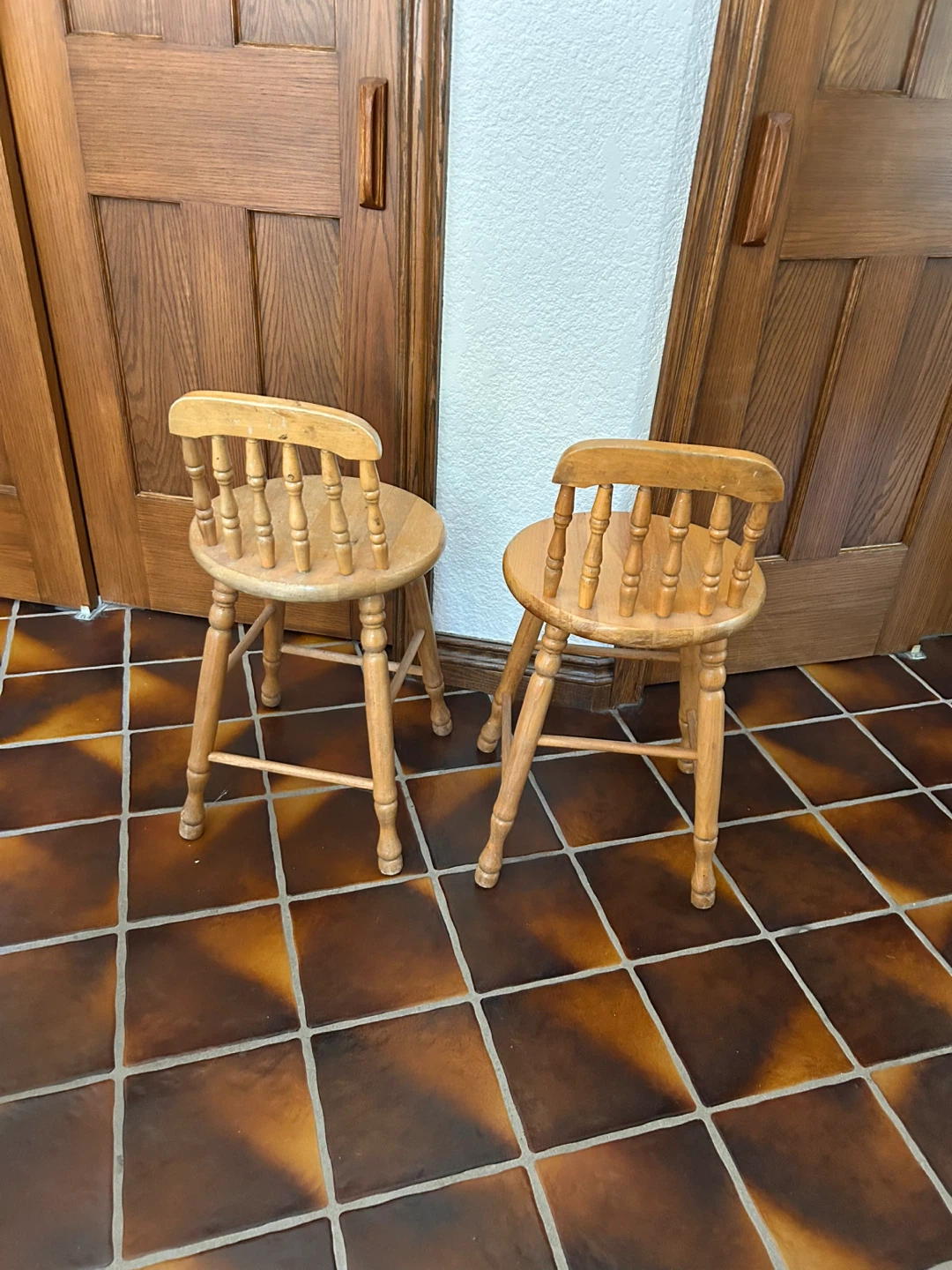 ⚽️Wooden Children's Chairs (Set of 2) - photo 4