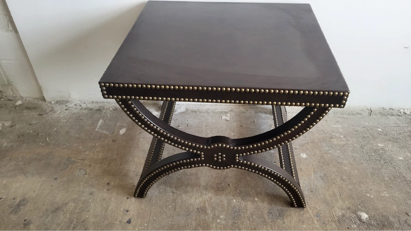 Dark brown studded side table - photo 5
