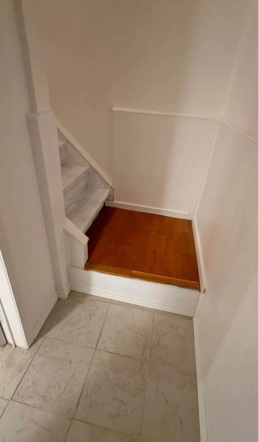 1 bed room beasment for rent