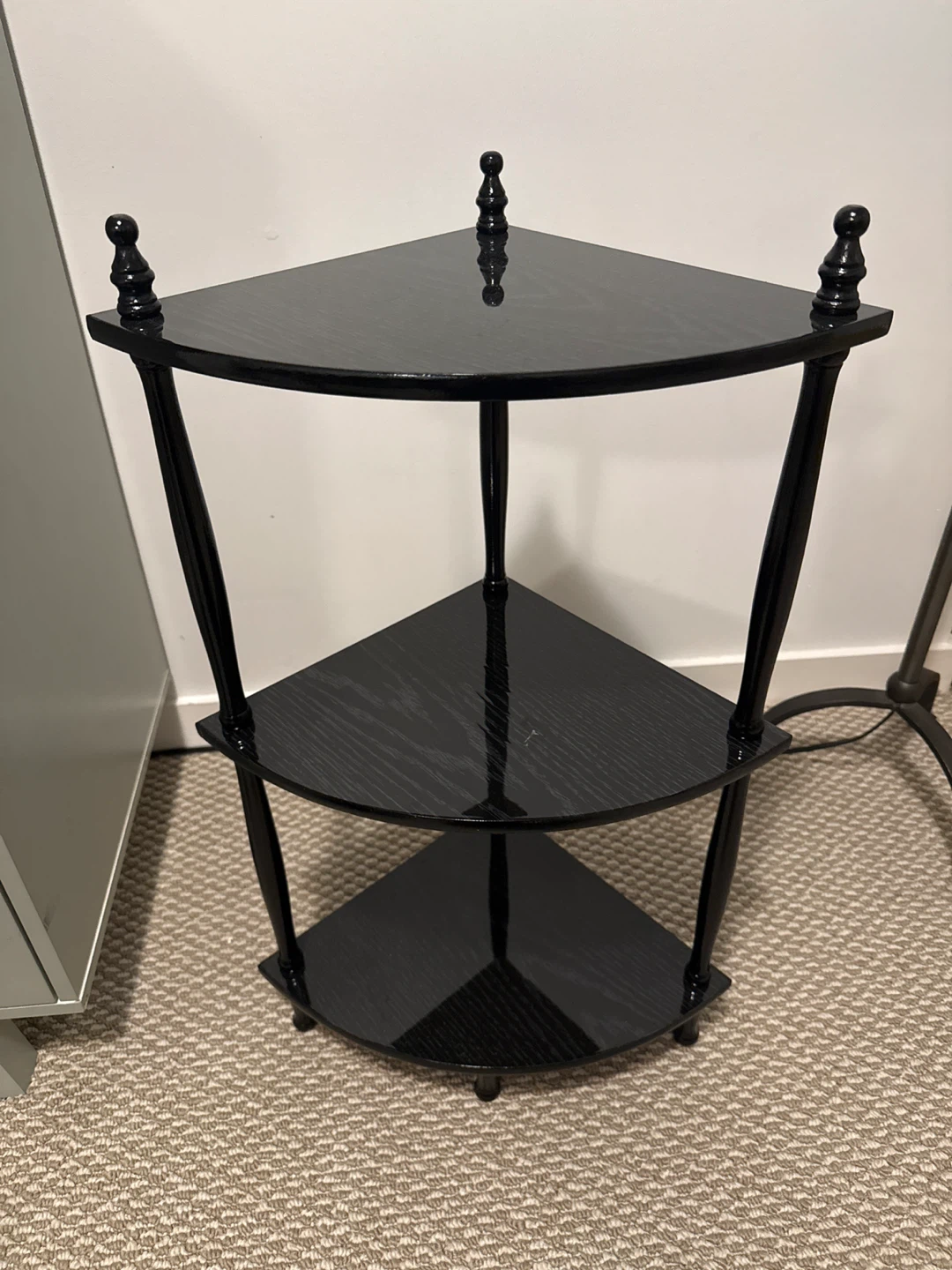 Corner Table