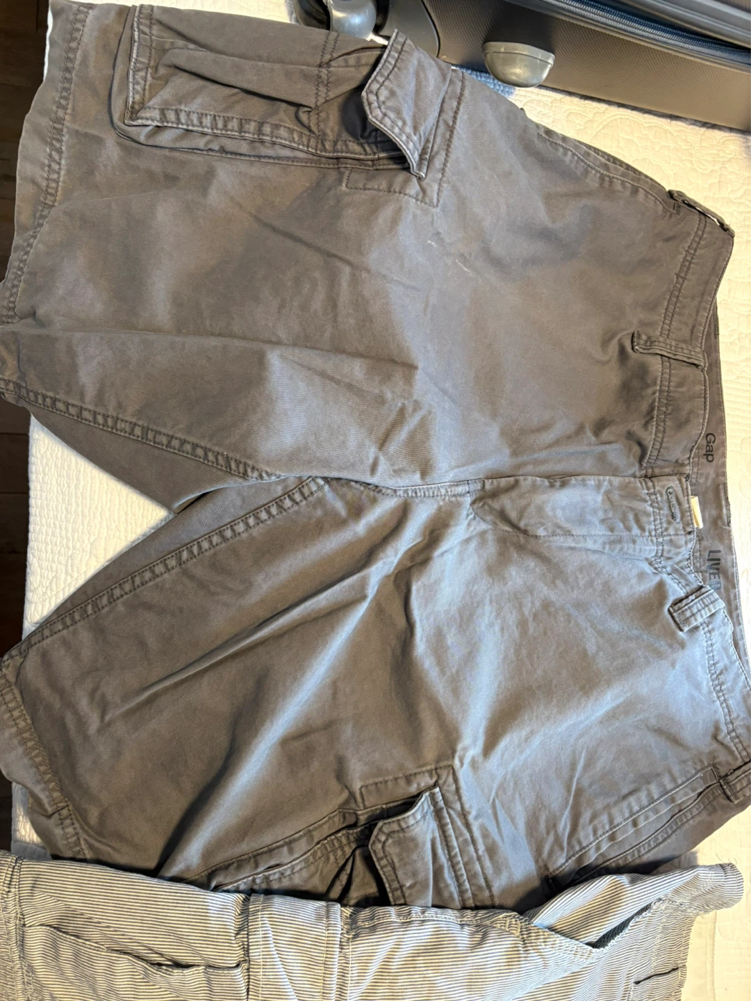 Gap Cargo Shorts Bundle (2 Pairs) - photo 3