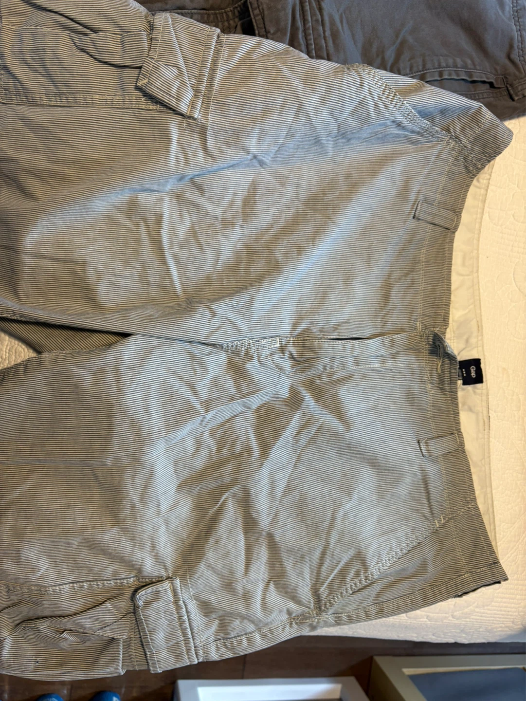 Gap Cargo Shorts Bundle (2 Pairs) - photo 4