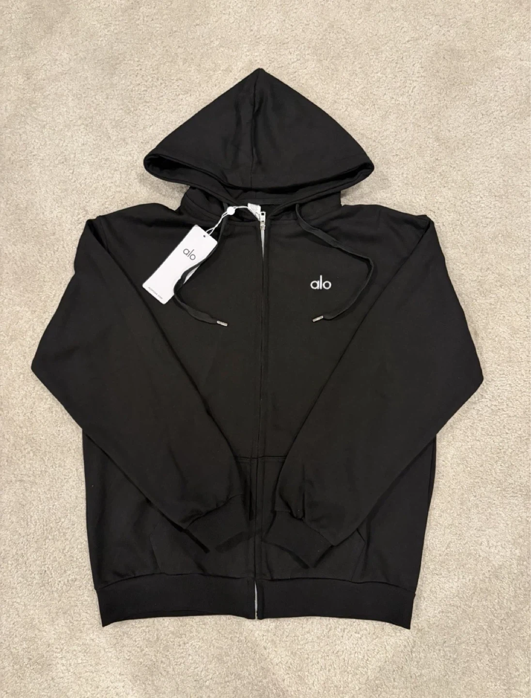 *AUTHENTIC** ALO hoodies