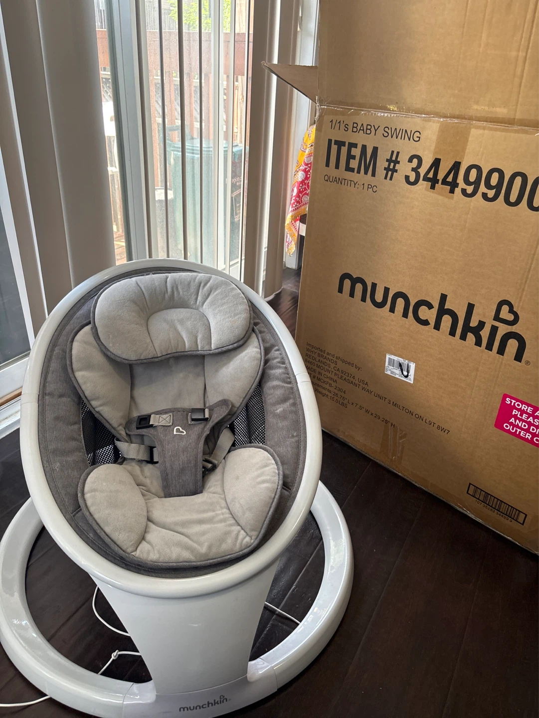 Munchkin Baby Swing with Box