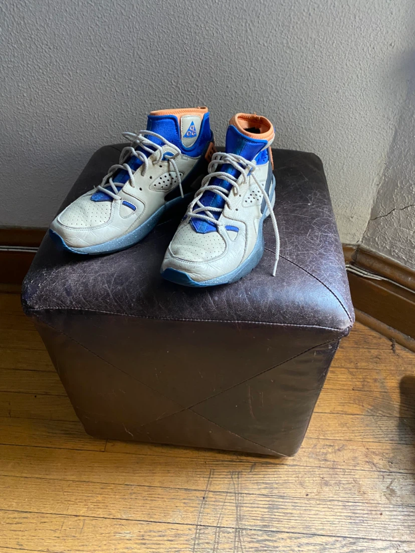 Nike ACG Hiking Boots