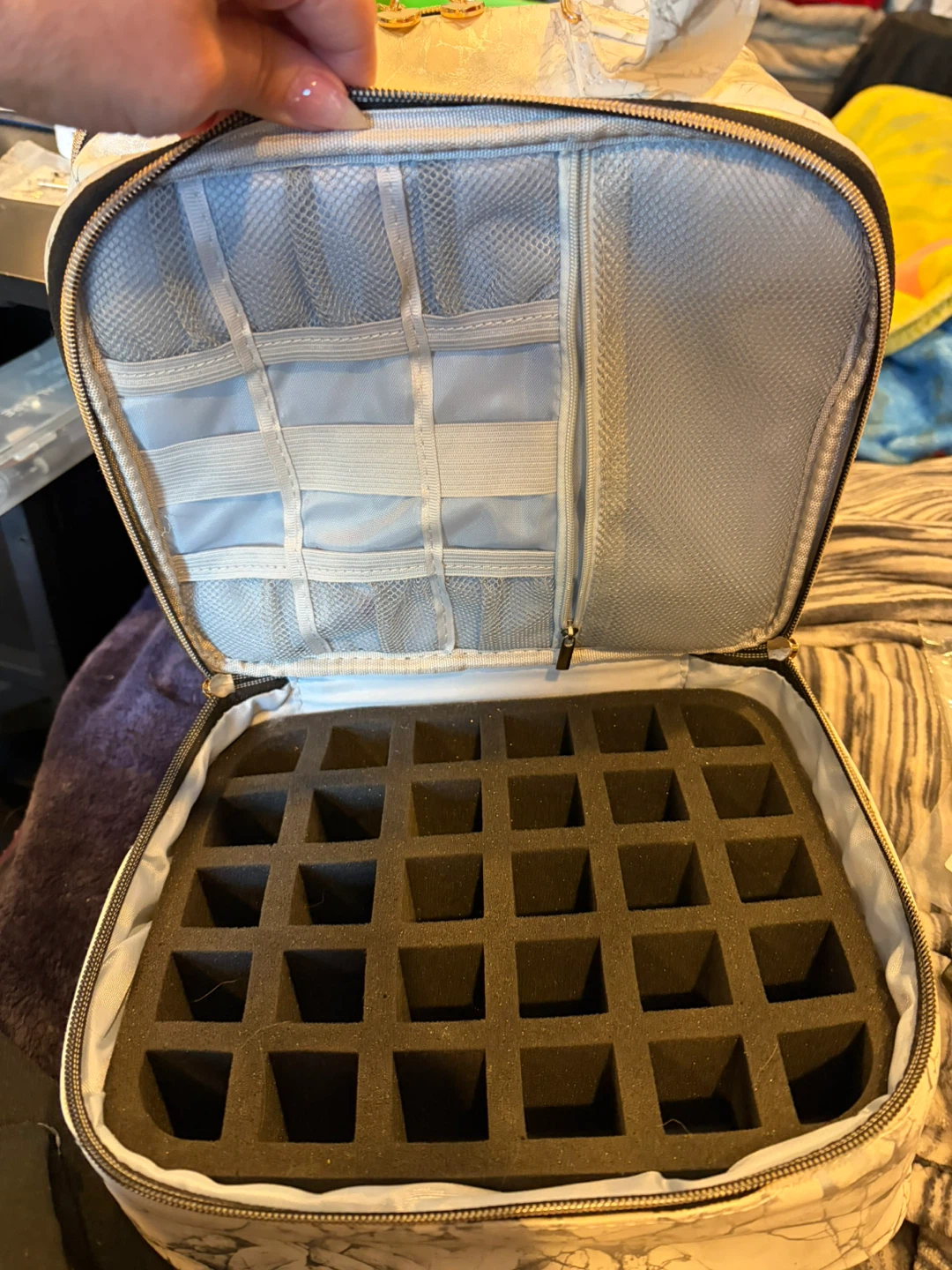 Marble Print ⚽️ Makeup or Nail Polish Organizer Bag - photo 5